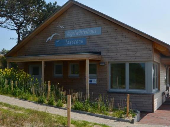 Das Vogelwärterhaus beherbergt u.a. ein multimediale Ausstellung Das Vogelwärterhaus