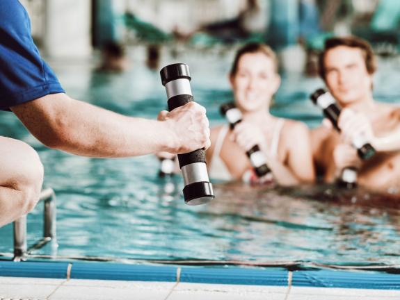 Aquafitness und Aquacycling werden im Kur- und Wellness-Center angeboten Aquafitness