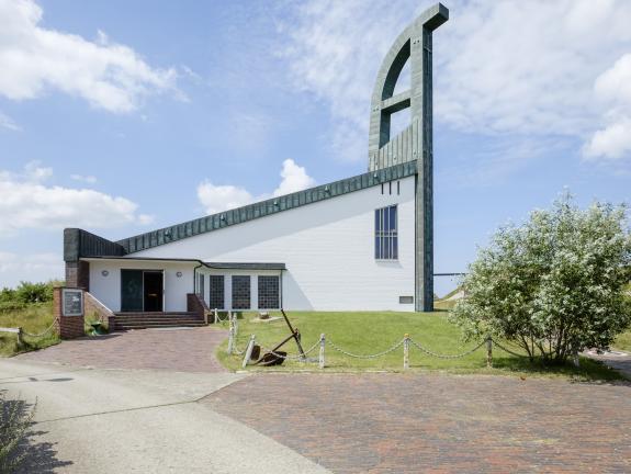 Gotteshaus auf Langeoog Hannah Pippert Beratung GUD.berlin GmbH Chausseestraße 18 (Edison-Höfe) 10115 Berlin T 030 7556999-18 F 030 7556999-49 S BesseristGUD GUD.berlin facebook.com/GUD.berlin/